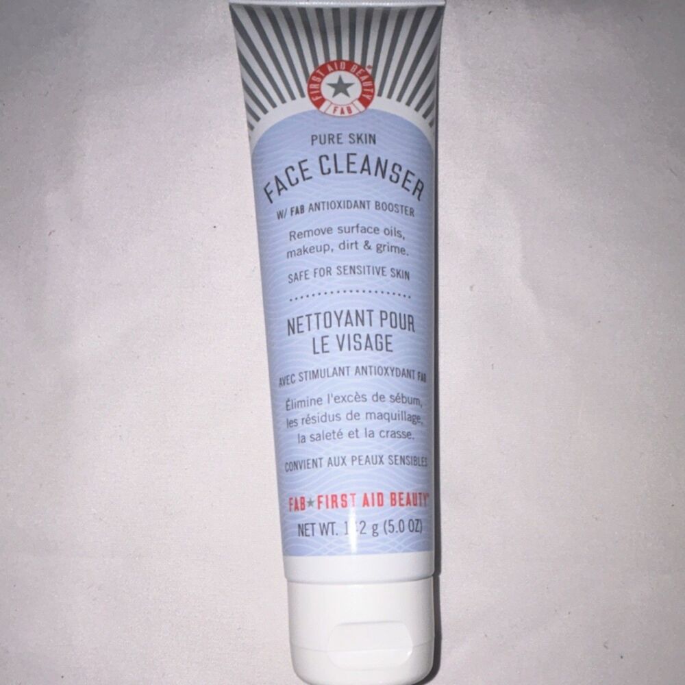 First Aid Beauty Pure Skin Face Cleanser Sensitive Skin 5.0oz